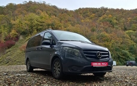 Mercedes-Benz Vito, 2015 год, 2 800 000 рублей, 8 фотография