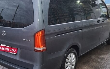 Mercedes-Benz Vito, 2015 год, 2 800 000 рублей, 14 фотография