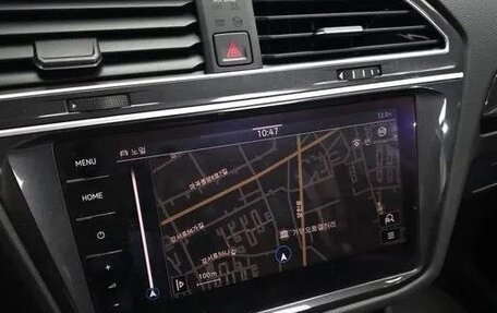 Volkswagen Tiguan II, 2021 год, 4 200 000 рублей, 15 фотография