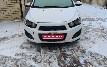 Chevrolet Aveo III, 2012 год, 450 000 рублей, 1 фотография