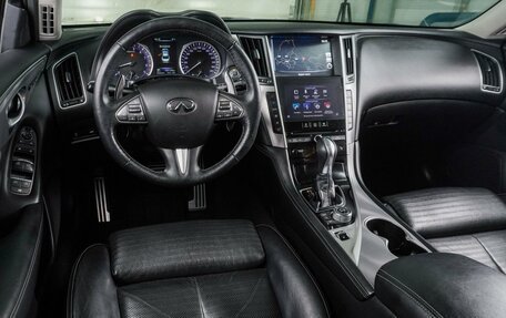 Infiniti Q50 I рестайлинг, 2017 год, 2 290 000 рублей, 6 фотография