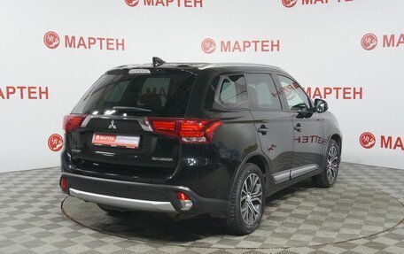 Mitsubishi Outlander III рестайлинг 3, 2018 год, 1 855 000 рублей, 5 фотография