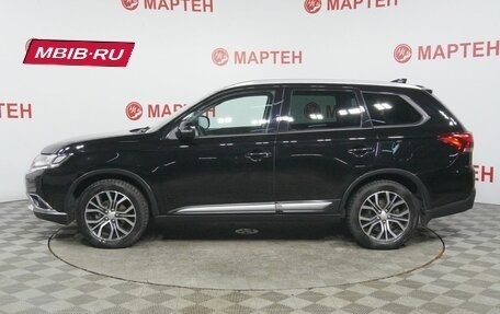 Mitsubishi Outlander III рестайлинг 3, 2018 год, 1 855 000 рублей, 8 фотография