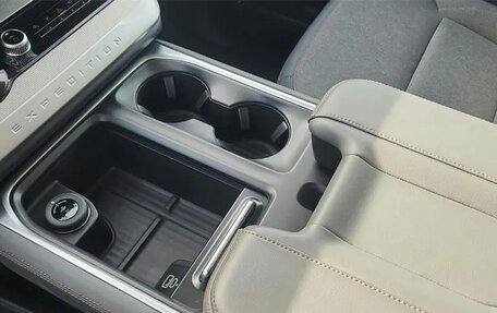 Ford Expedition, 2025 год, 10 590 000 рублей, 14 фотография