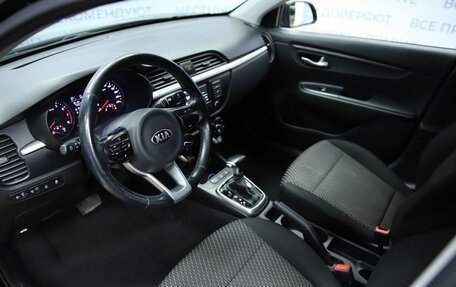 KIA Rio IV, 2018 год, 1 370 000 рублей, 10 фотография