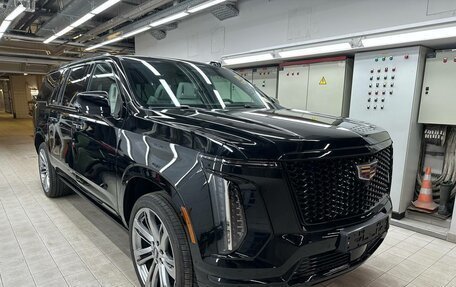 Cadillac Escalade V, 2025 год, 21 600 000 рублей, 2 фотография
