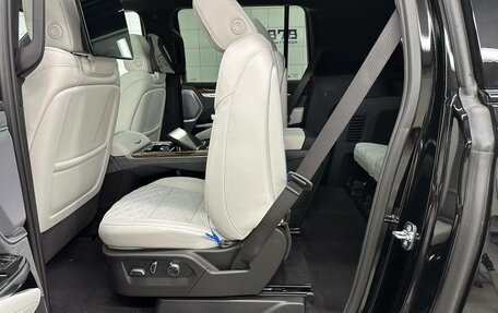 Cadillac Escalade V, 2025 год, 21 600 000 рублей, 9 фотография