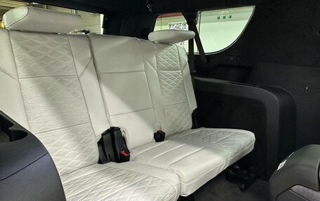 Cadillac Escalade V, 2025 год, 21 600 000 рублей, 14 фотография