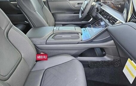 Infiniti QX80, 2025 год, 13 196 000 рублей, 9 фотография