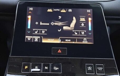 Infiniti QX80, 2025 год, 13 196 000 рублей, 13 фотография