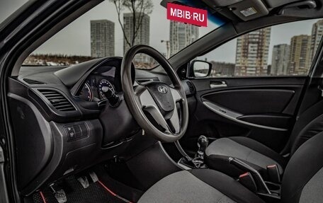 Hyundai Solaris II рестайлинг, 2013 год, 599 000 рублей, 9 фотография