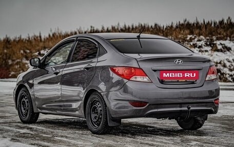 Hyundai Solaris II рестайлинг, 2013 год, 599 000 рублей, 5 фотография