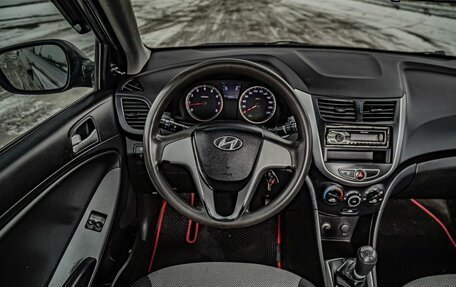 Hyundai Solaris II рестайлинг, 2013 год, 599 000 рублей, 11 фотография