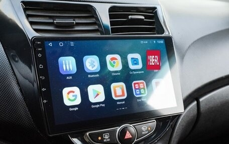 Hyundai Solaris II рестайлинг, 2011 год, 720 000 рублей, 15 фотография