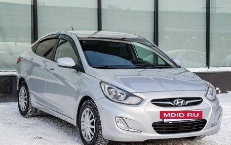 Hyundai Solaris II рестайлинг, 2011 год, 720 000 рублей, 7 фотография