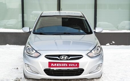 Hyundai Solaris II рестайлинг, 2011 год, 720 000 рублей, 8 фотография