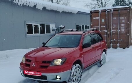 Mitsubishi Outlander III рестайлинг 3, 2004 год, 750 000 рублей, 1 фотография
