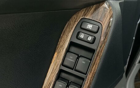 Toyota Land Cruiser Prado 150 рестайлинг 2, 2012 год, 2 795 000 рублей, 13 фотография