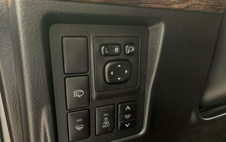 Toyota Land Cruiser Prado 150 рестайлинг 2, 2012 год, 2 795 000 рублей, 18 фотография