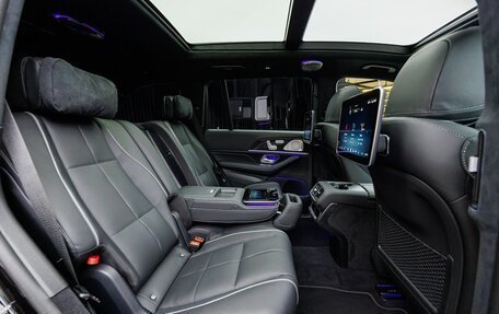 Mercedes-Benz GLS, 2025 год, 19 390 000 рублей, 32 фотография