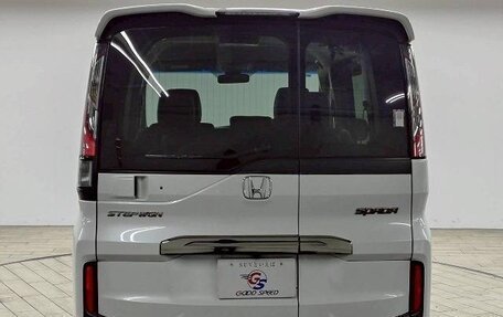 Honda Stepwgn IV, 2016 год, 1 520 000 рублей, 5 фотография