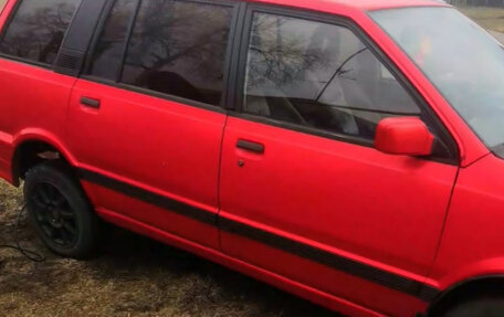 Mitsubishi Space Wagon III, 1985 год, 120 000 рублей, 10 фотография