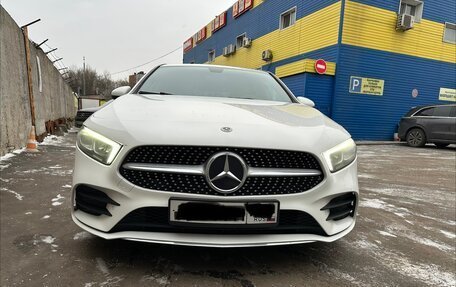 Mercedes-Benz A-Класс, 2021 год, 2 740 000 рублей, 2 фотография