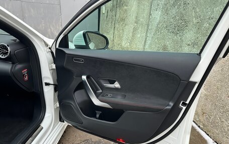 Mercedes-Benz A-Класс, 2021 год, 2 740 000 рублей, 18 фотография