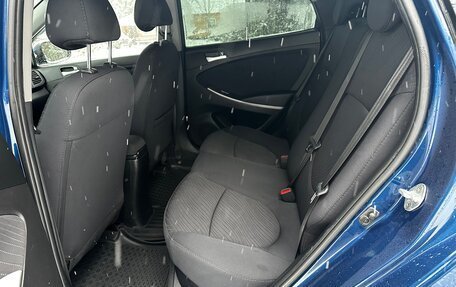 Hyundai Solaris II рестайлинг, 2015 год, 900 000 рублей, 8 фотография