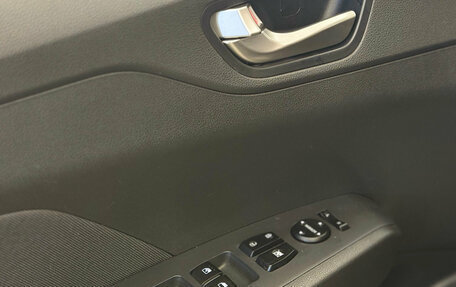 Hyundai Solaris II рестайлинг, 2021 год, 1 749 000 рублей, 7 фотография