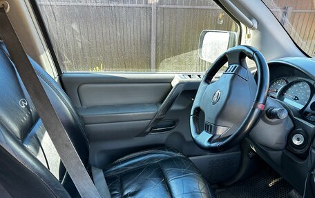 Nissan Armada II, 2004 год, 500 000 рублей, 4 фотография