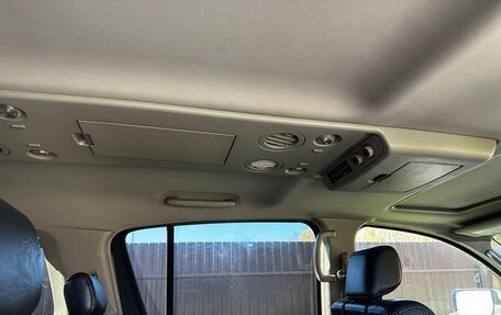 Nissan Armada II, 2004 год, 500 000 рублей, 8 фотография