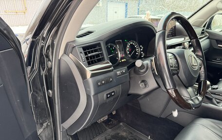 Lexus LX III, 2017 год, 7 900 000 рублей, 9 фотография