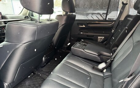 Lexus LX III, 2017 год, 7 900 000 рублей, 19 фотография