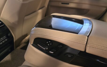 BMW 7 серия, 2011 год, 2 340 000 рублей, 22 фотография