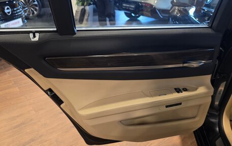 BMW 7 серия, 2011 год, 2 340 000 рублей, 20 фотография