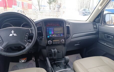 Mitsubishi Pajero IV, 2014 год, 2 299 000 рублей, 11 фотография