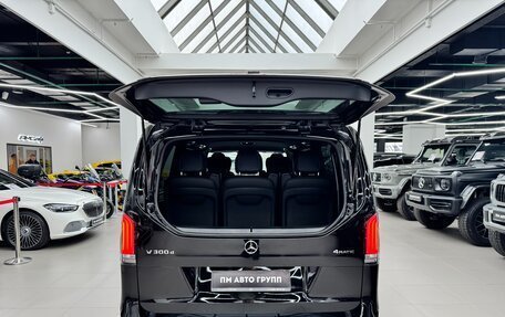 Mercedes-Benz V-Класс, 2024 год, 13 990 000 рублей, 25 фотография