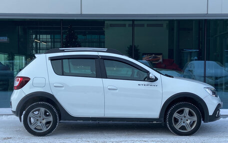 Renault Sandero II рестайлинг, 2020 год, 986 000 рублей, 4 фотография