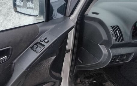 Toyota Corolla Verso I, 2008 год, 699 000 рублей, 17 фотография