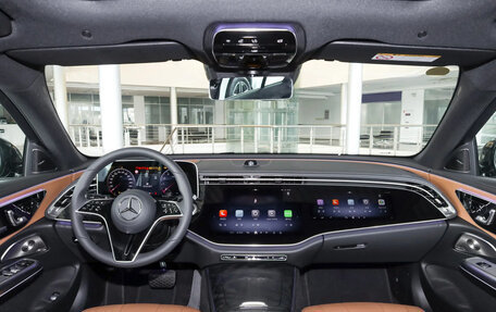 Mercedes-Benz E-Класс, 2025 год, 9 320 000 рублей, 14 фотография