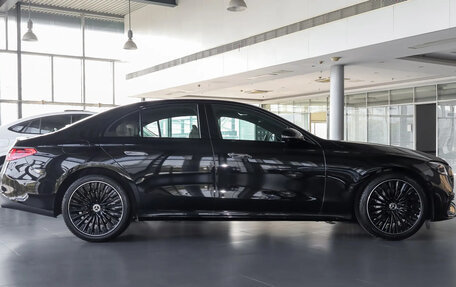 Mercedes-Benz E-Класс, 2025 год, 9 320 000 рублей, 3 фотография