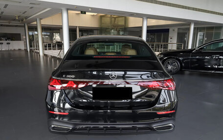 Mercedes-Benz E-Класс, 2025 год, 9 320 000 рублей, 7 фотография