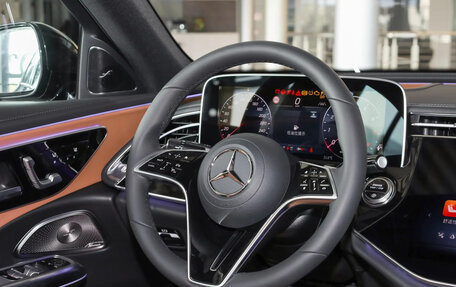 Mercedes-Benz E-Класс, 2025 год, 9 320 000 рублей, 13 фотография