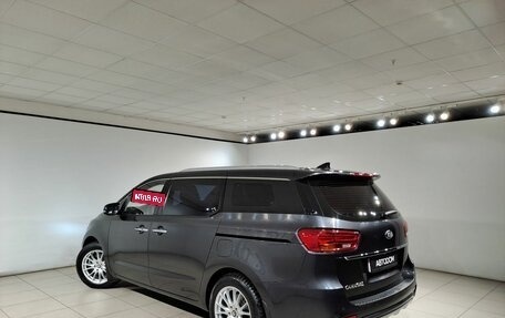 KIA Carnival III, 2019 год, 2 890 000 рублей, 7 фотография