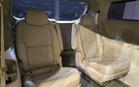 KIA Carnival III, 2019 год, 2 890 000 рублей, 20 фотография