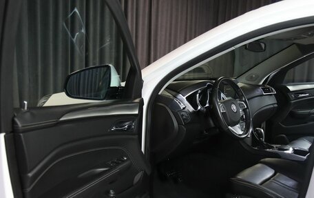 Cadillac SRX II рестайлинг, 2012 год, 1 199 000 рублей, 7 фотография