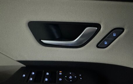 Hyundai Kona, 2024 год, 2 910 000 рублей, 11 фотография