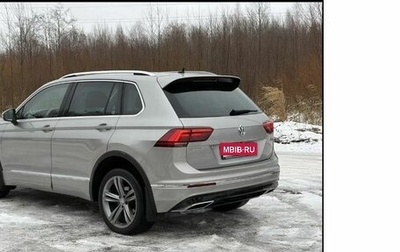 Volkswagen Tiguan II, 2019 год, 2 649 000 рублей, 1 фотография