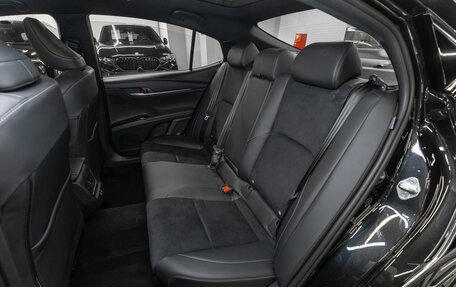 Toyota Camry, 2025 год, 4 650 000 рублей, 13 фотография